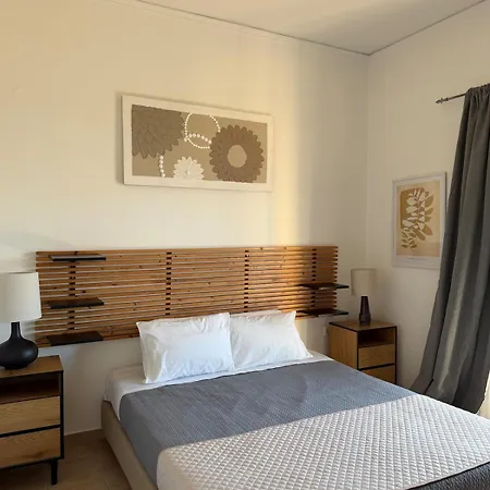 Nissaki Oceanview Rooftop Apartamento